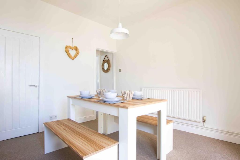 Beautiful 2 Bedroom House Close To The Seaside Cleethorpes Extérieur photo
